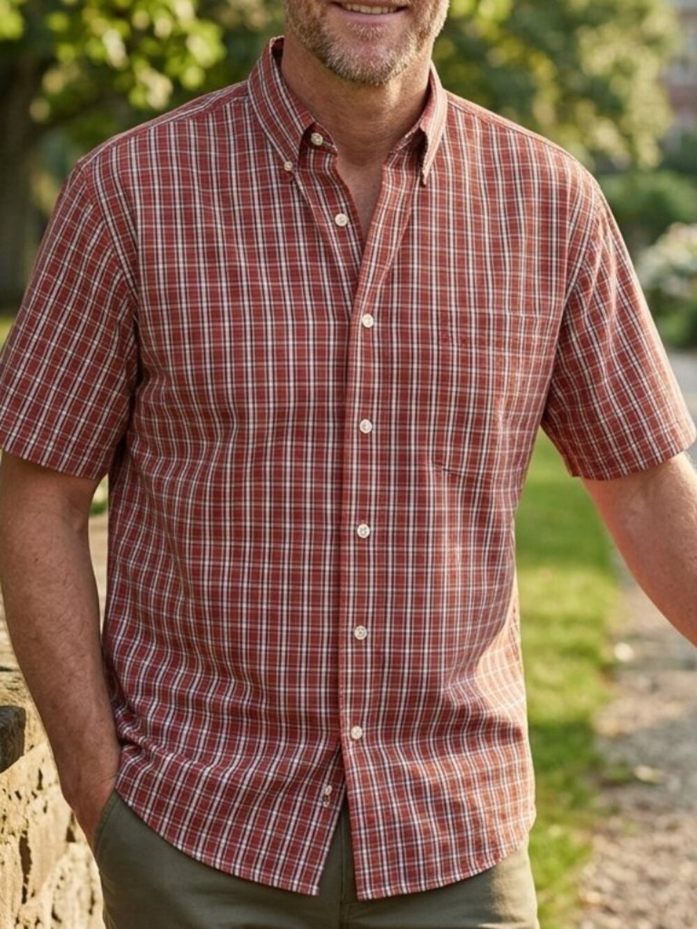 Eddie Bauer Men's Red Plaid Short Sleeves Button Down Cotton Shirt Size S/P